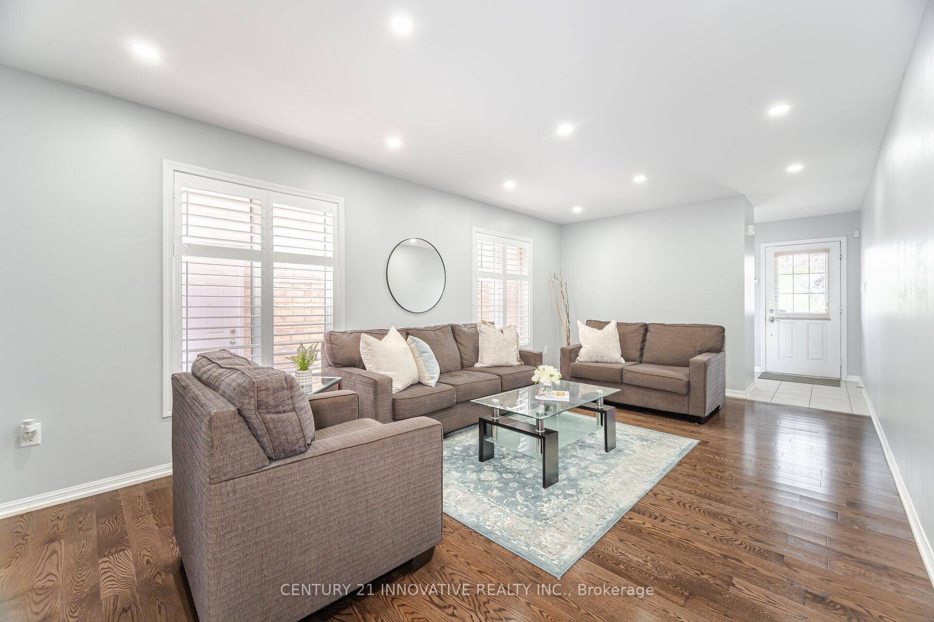 Property Photo: 909 Asleton Boulevard ON L9T 8R9