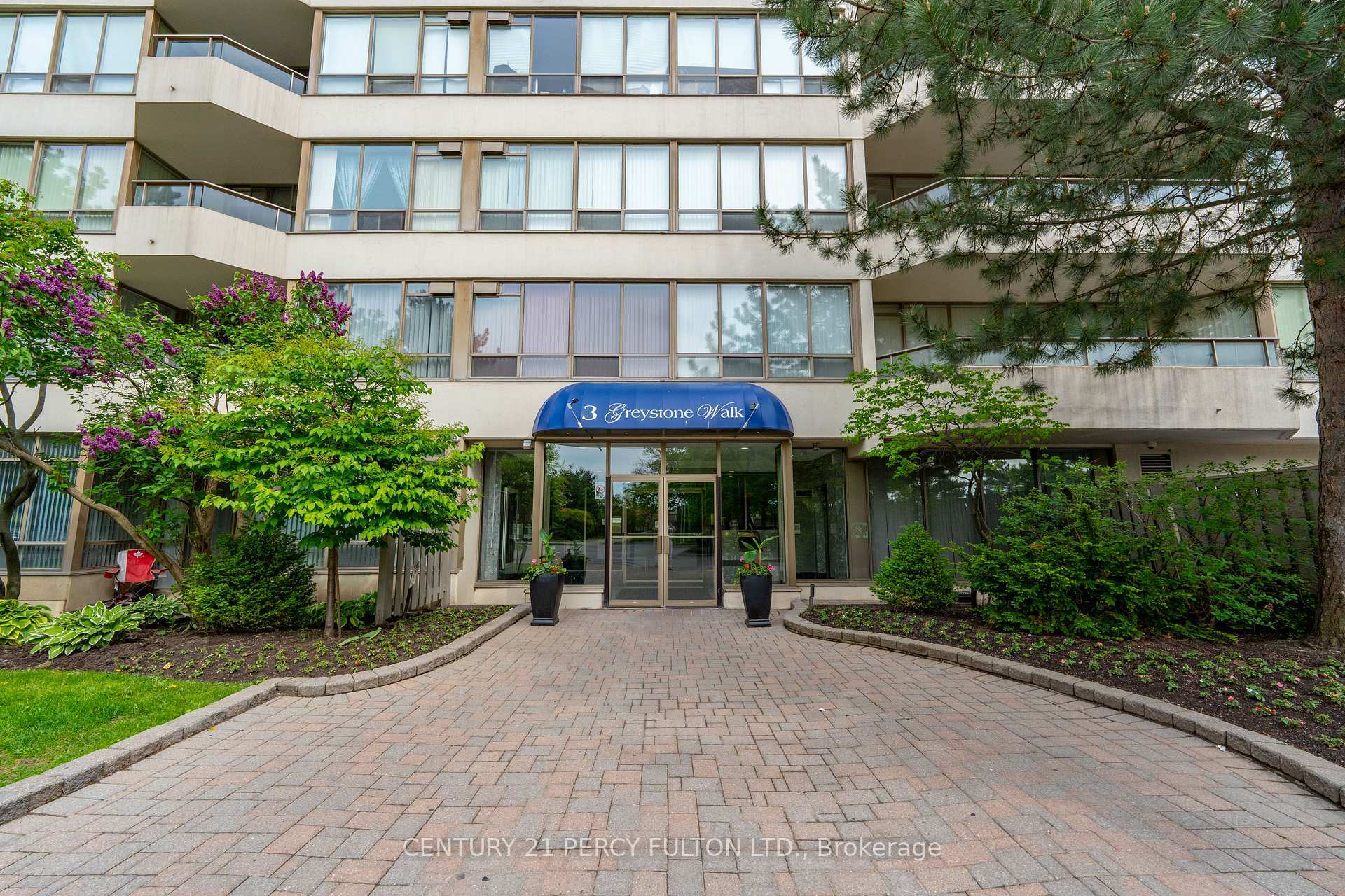 3 Greystone Walk Drive 925  Toronto ON M1K 5J4 photo