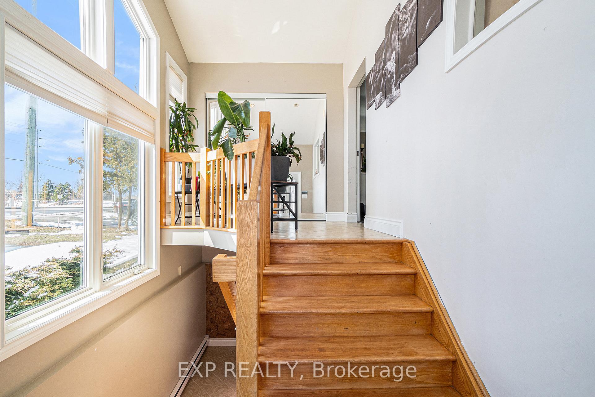 Property Photo: 2147 Mer Bleue Road ON K4A 3T9