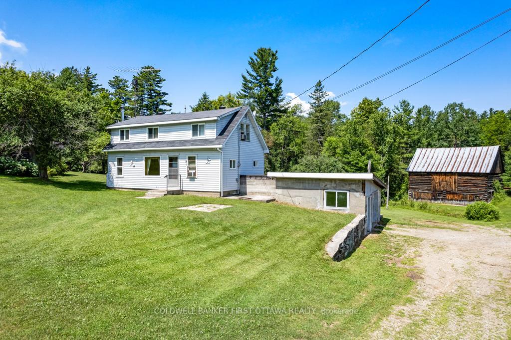 Property Photo:  9252 Highway 511 Road  ON K0G 1K0 