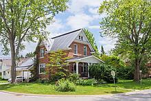 Property Photo: 391 Brown Street ON N0H 2T0