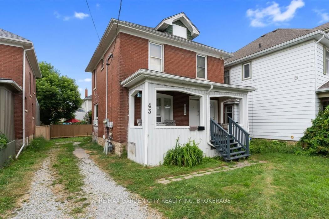 Property Photo: 43 York Street ON L2R 6C2