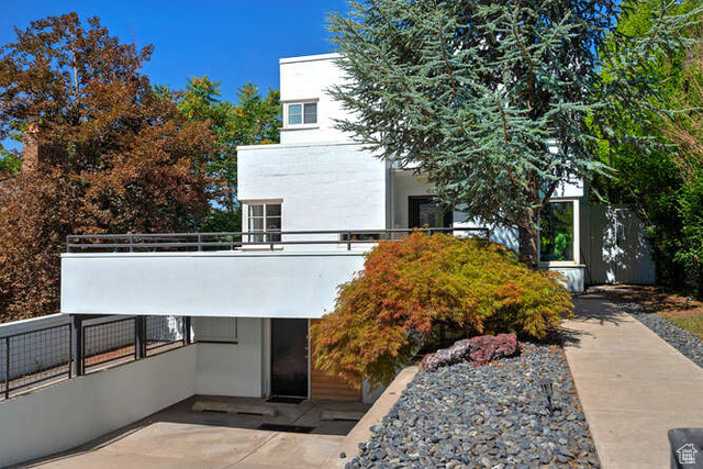 477 N L St E  Salt Lake City UT 84103 photo