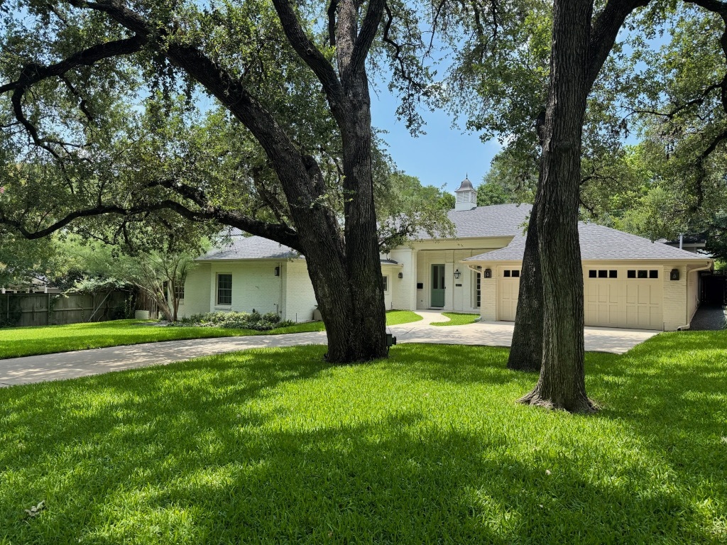 Property Photo:  1904 Meadowbrook Drive  TX 78703 