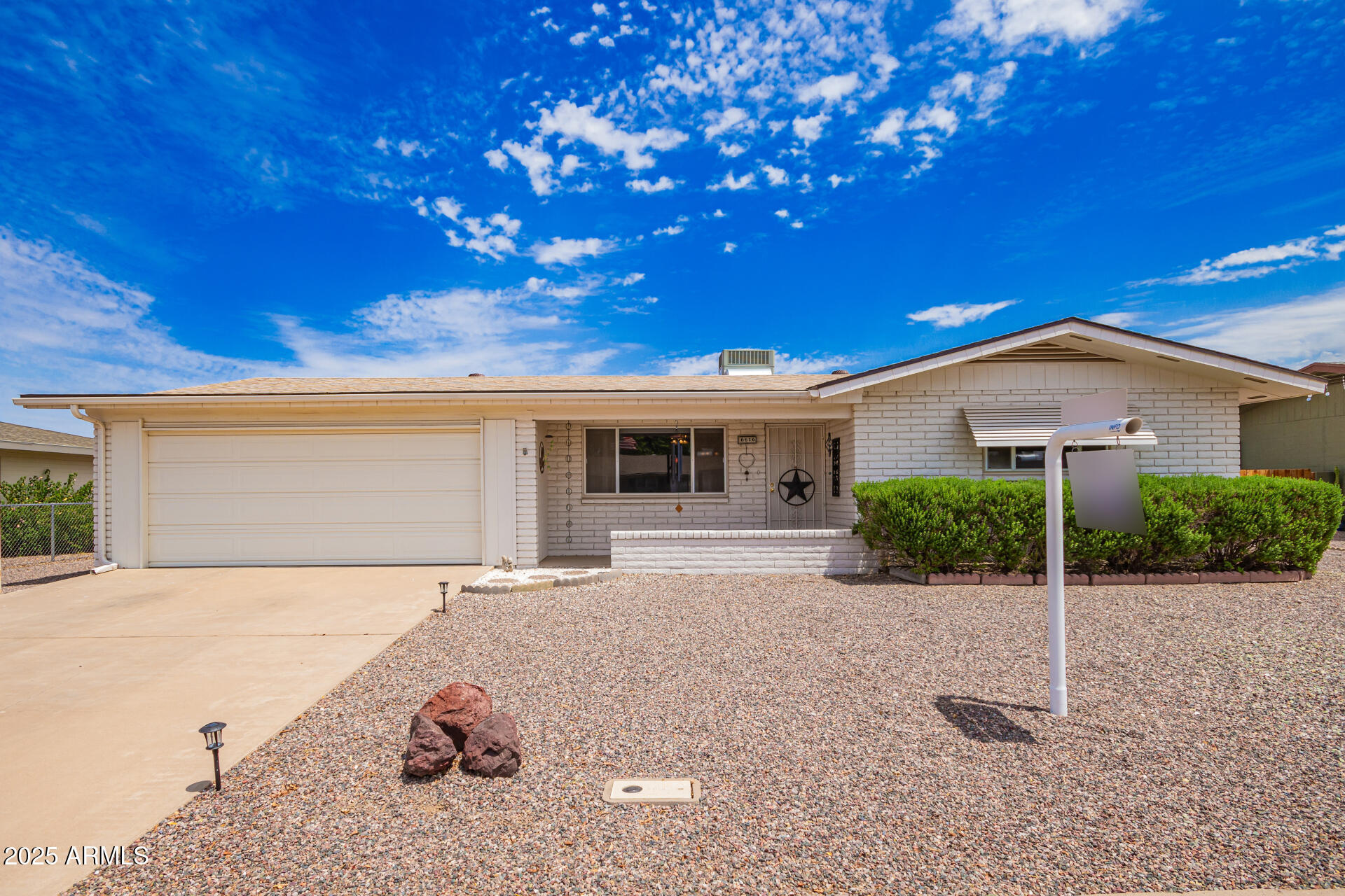 6616 E Des Moines Street  Mesa AZ 85205 photo