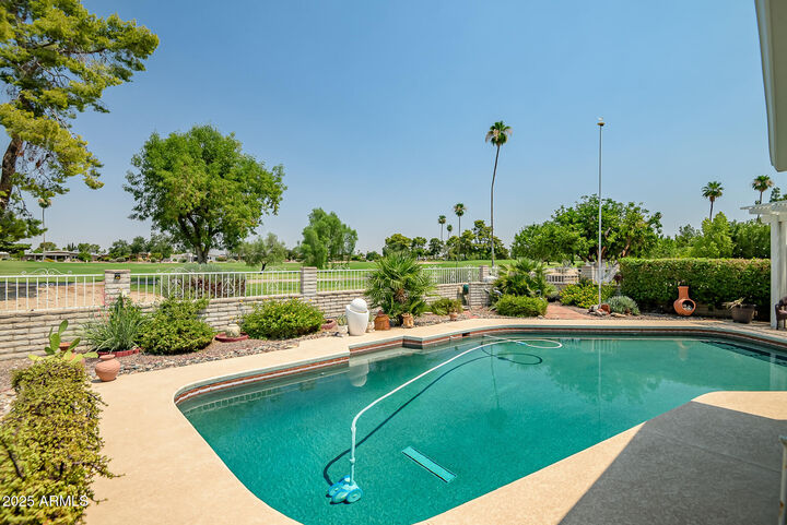 10814 W Palmeras Drive  Sun City AZ 85373 photo