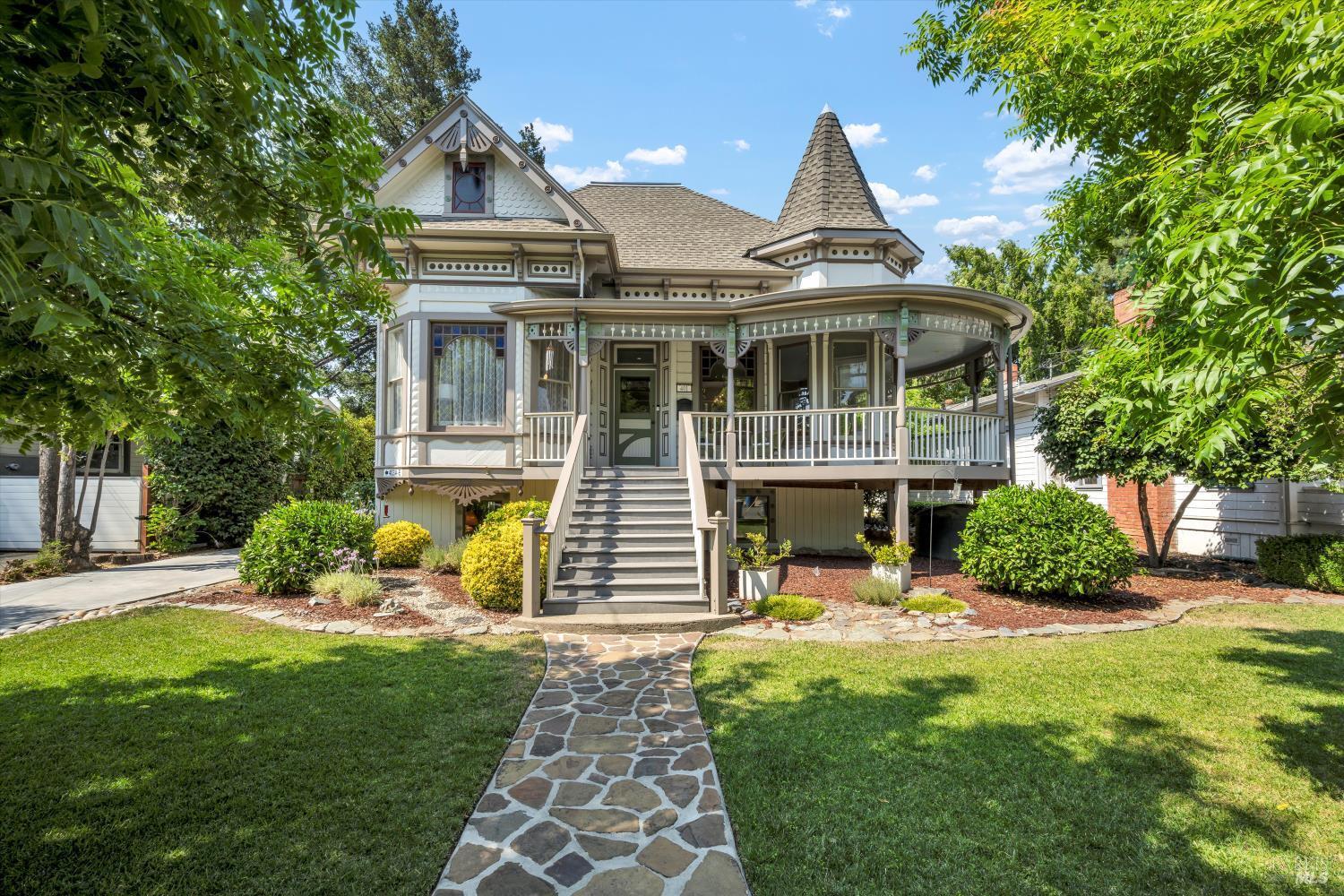 401 Matheson Street  Healdsburg CA 95448 photo