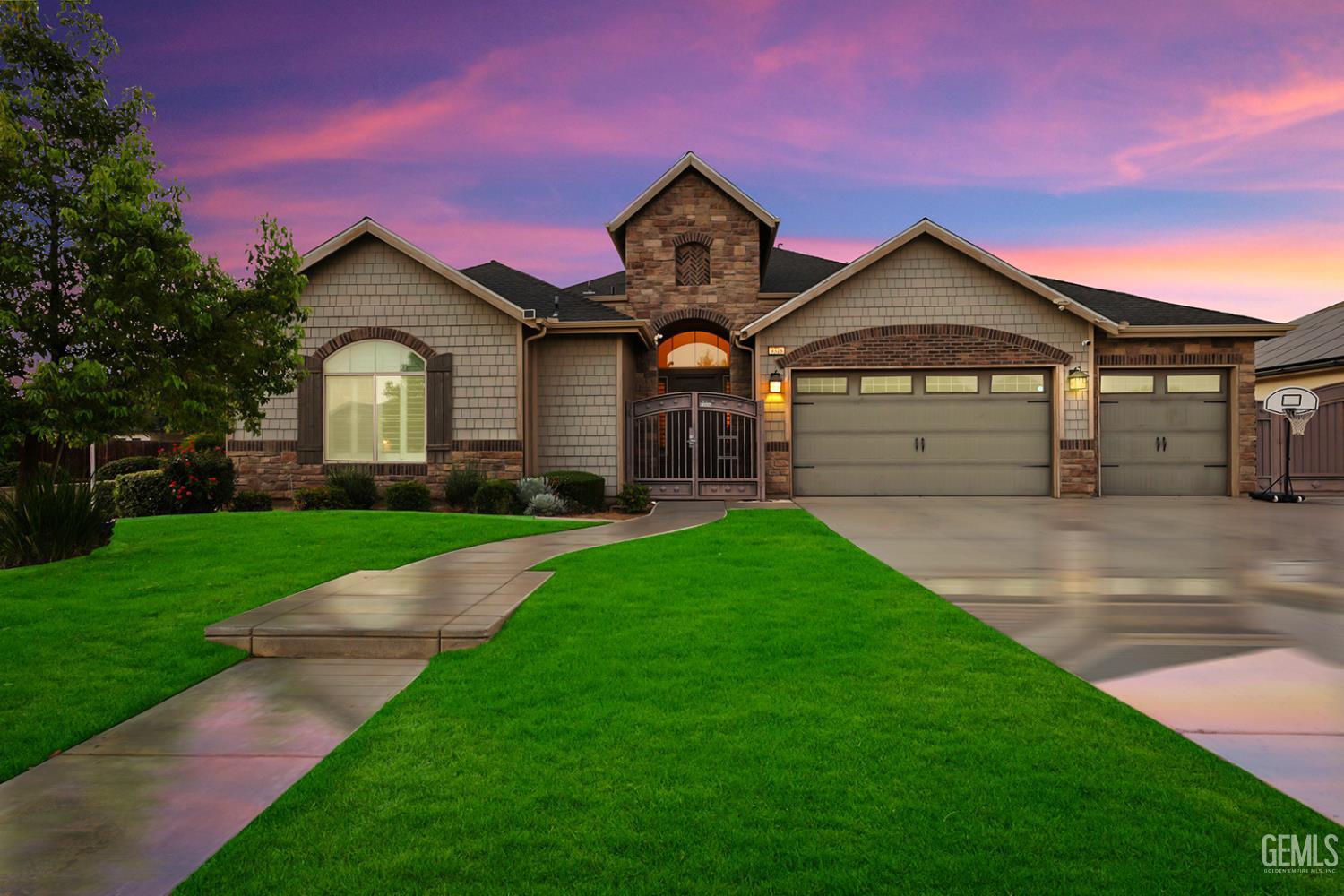9318 Rancho Viejo Drive  Bakersfield CA 93314 photo