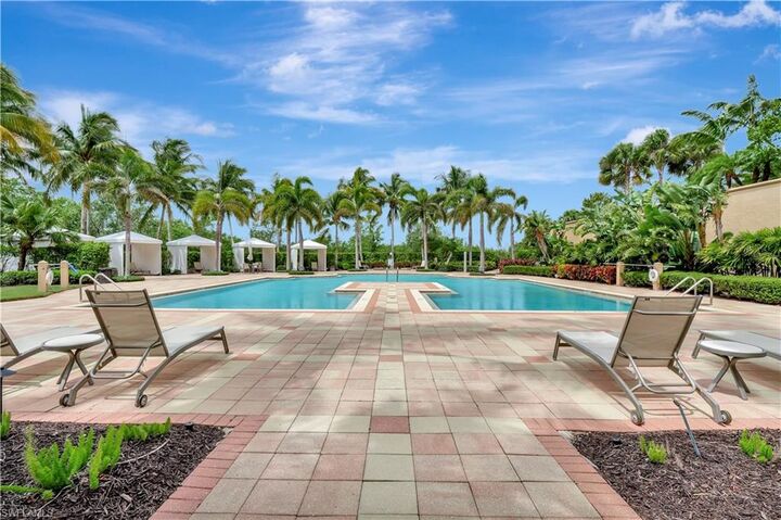 Property Photo:  1050 Borghese Ln 801  FL 34114 