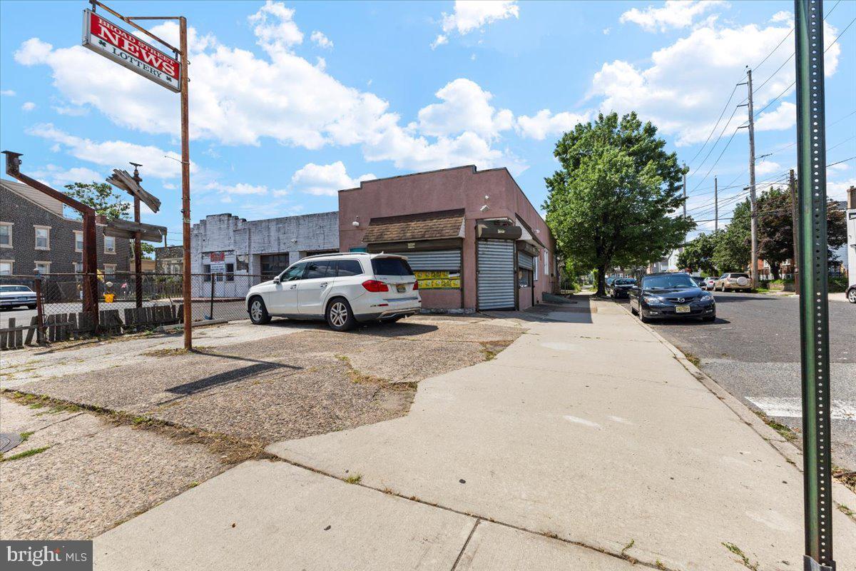 Property Photo:  1291 S Broad Street  NJ 08610 