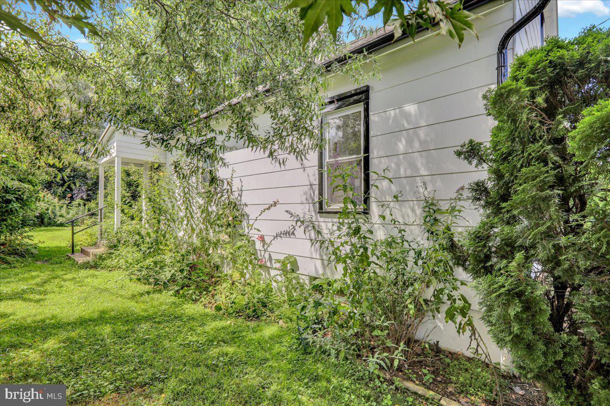 Property Photo:  32 S Church Street  PA 19551 