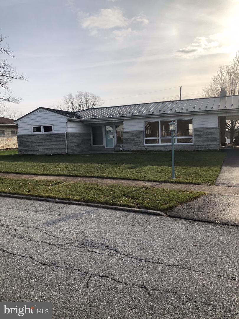 273 Dogwood Drive  Hummelstown PA 17036 photo