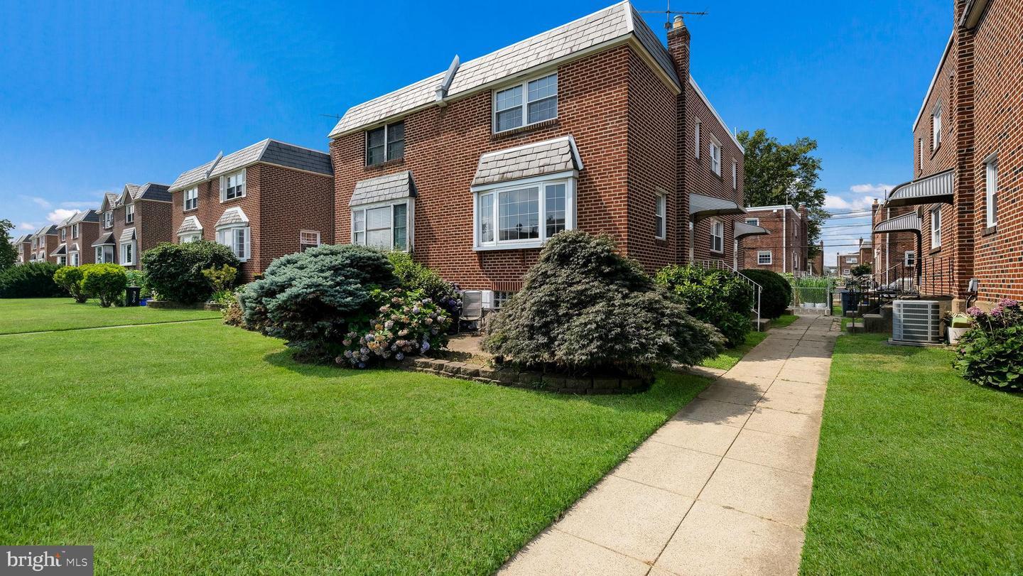 Property Photo:  3004 Guilford Street  PA 19152 