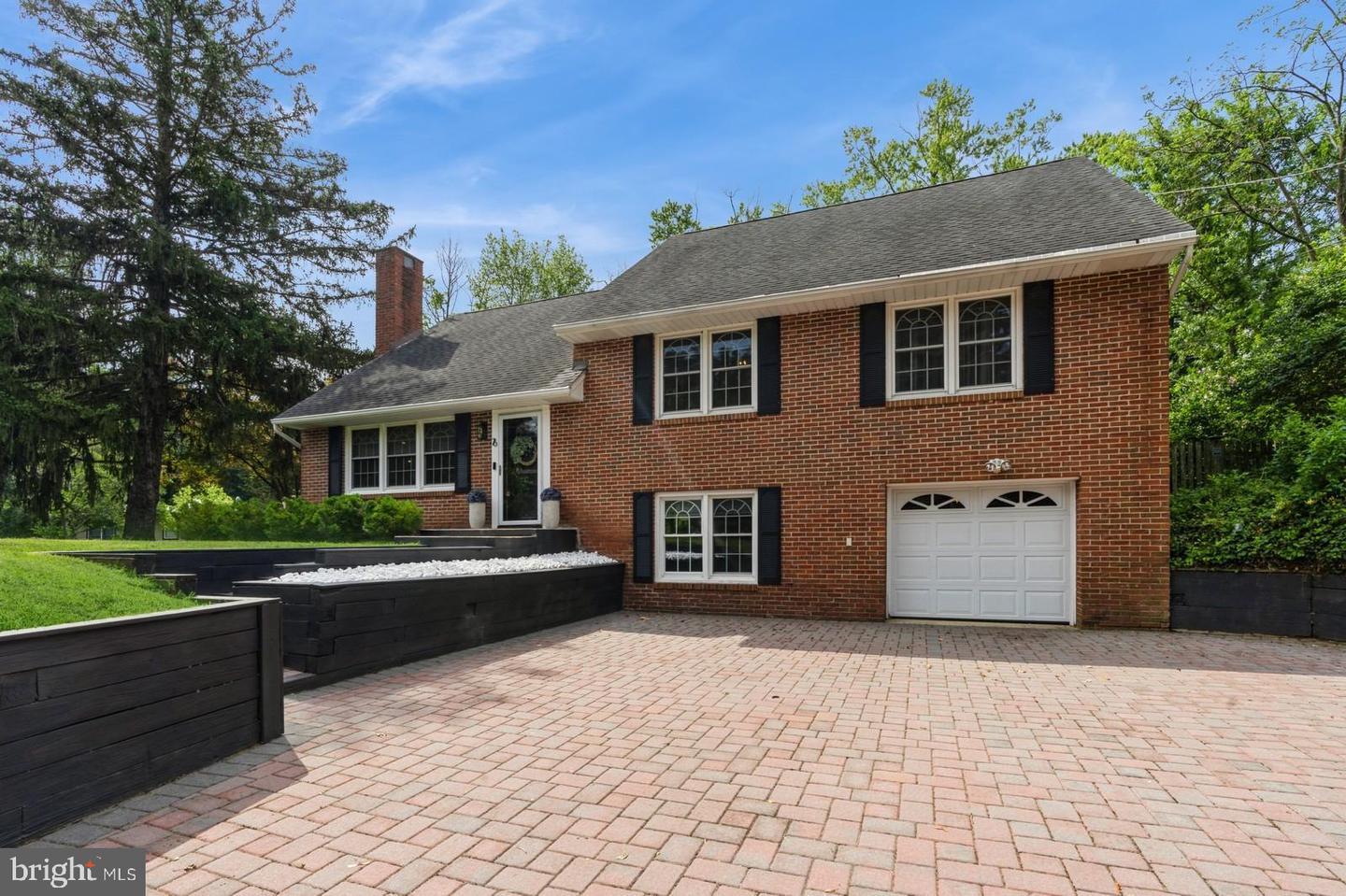 76 Cranbury Road  Princeton Junction NJ 08550 photo