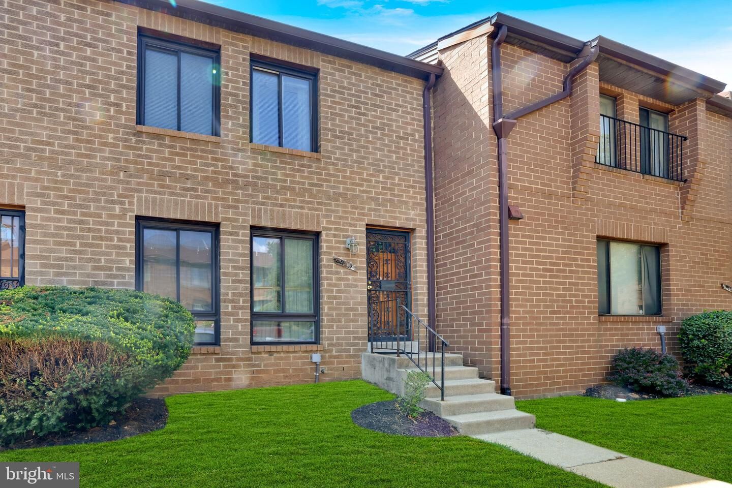 Property Photo: 3103 Apple Road NE 1 DC 20018