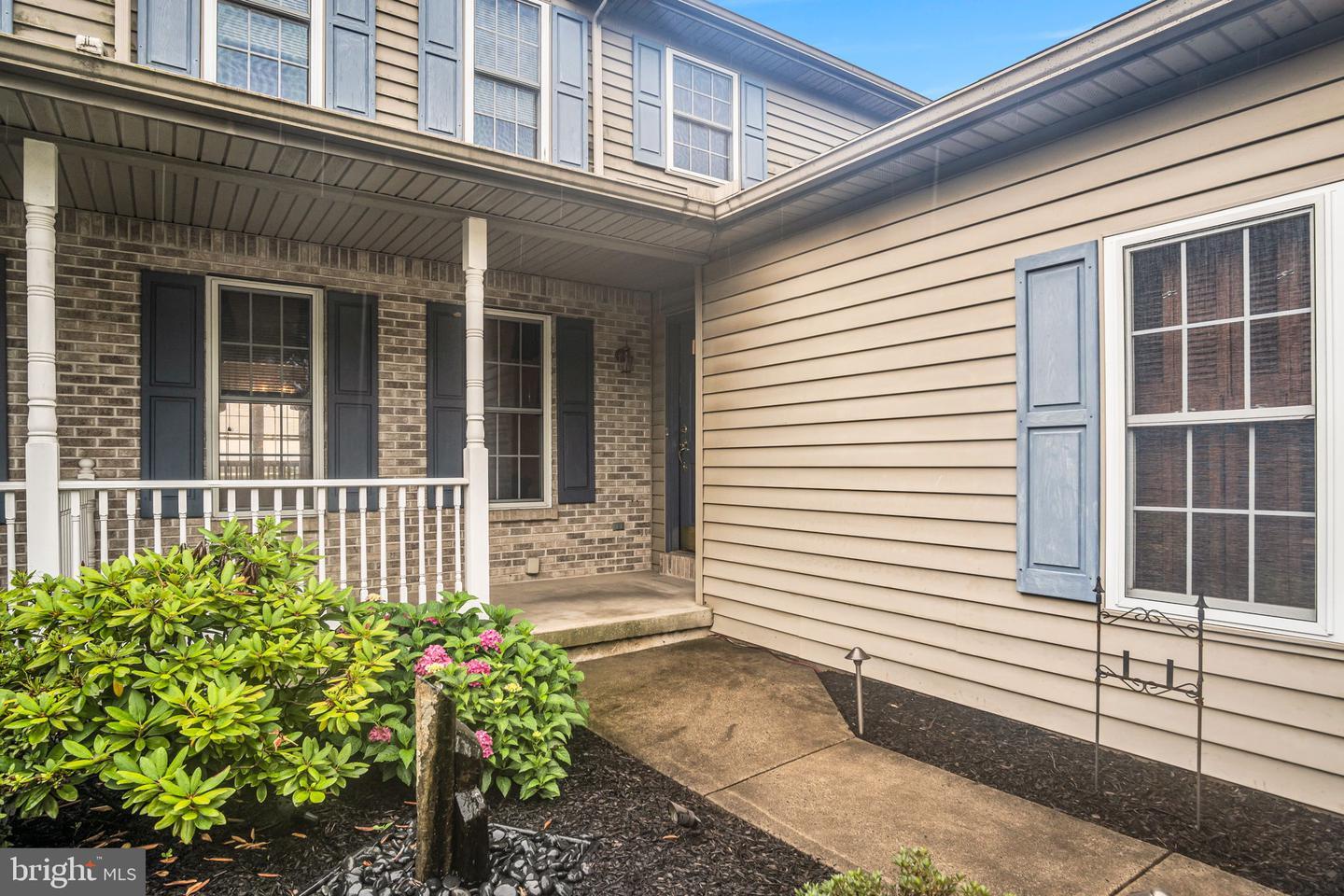 Property Photo:  15 Lenox Court  PA 17050 