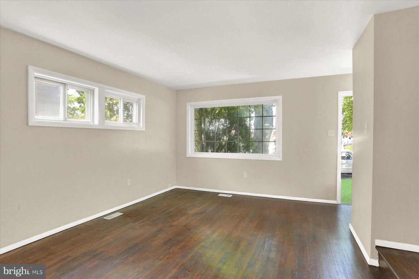 Property Photo: 1725 Cumberland Street PA 17103
