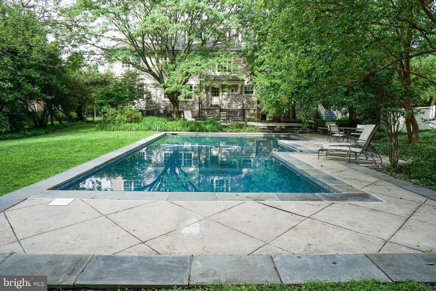 Property Photo:  3923 Juniper Road  MD 21218 