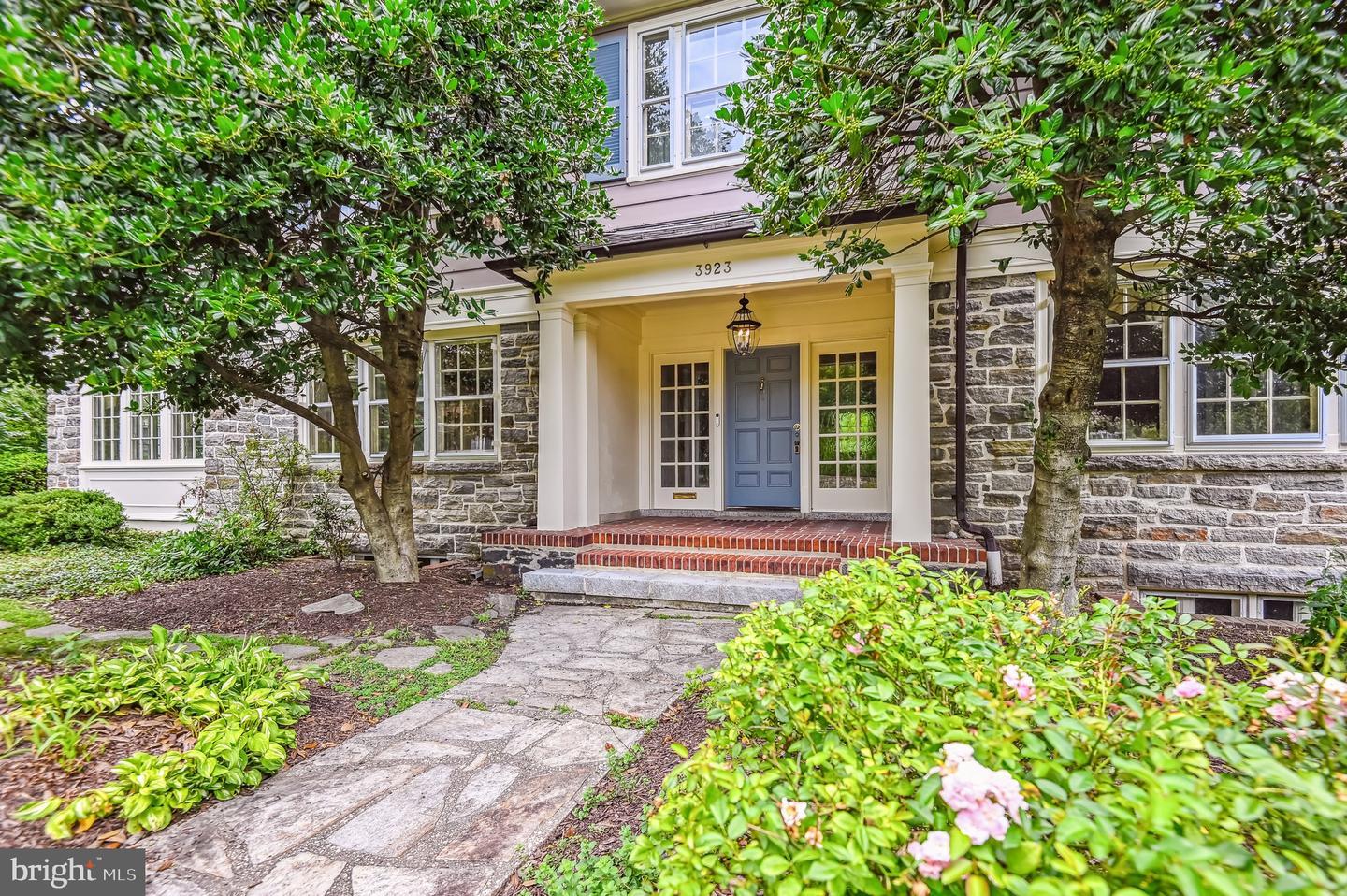Property Photo:  3923 Juniper Road  MD 21218 