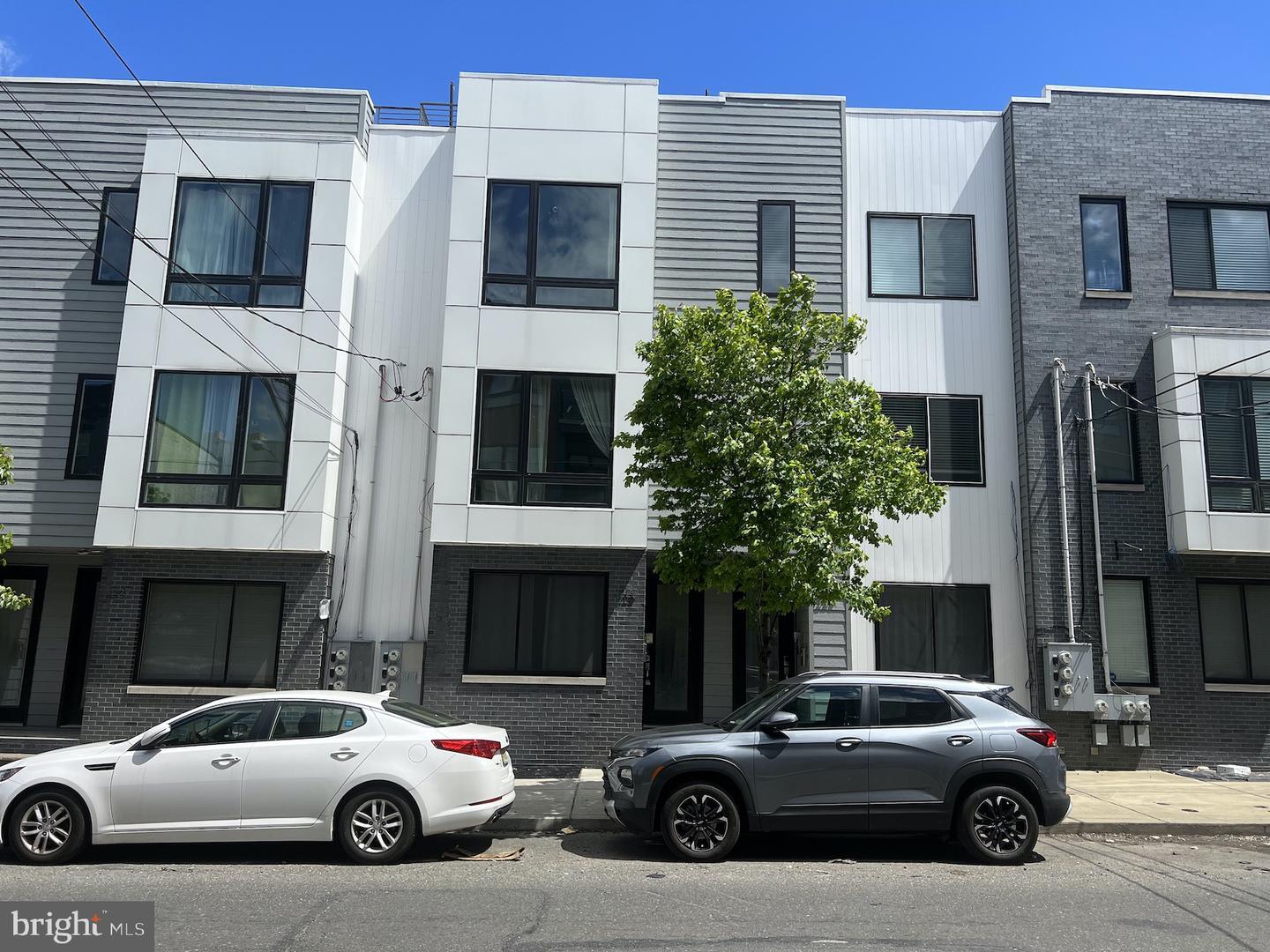 Property Photo:  1225 N 5th Street 1  PA 19122 