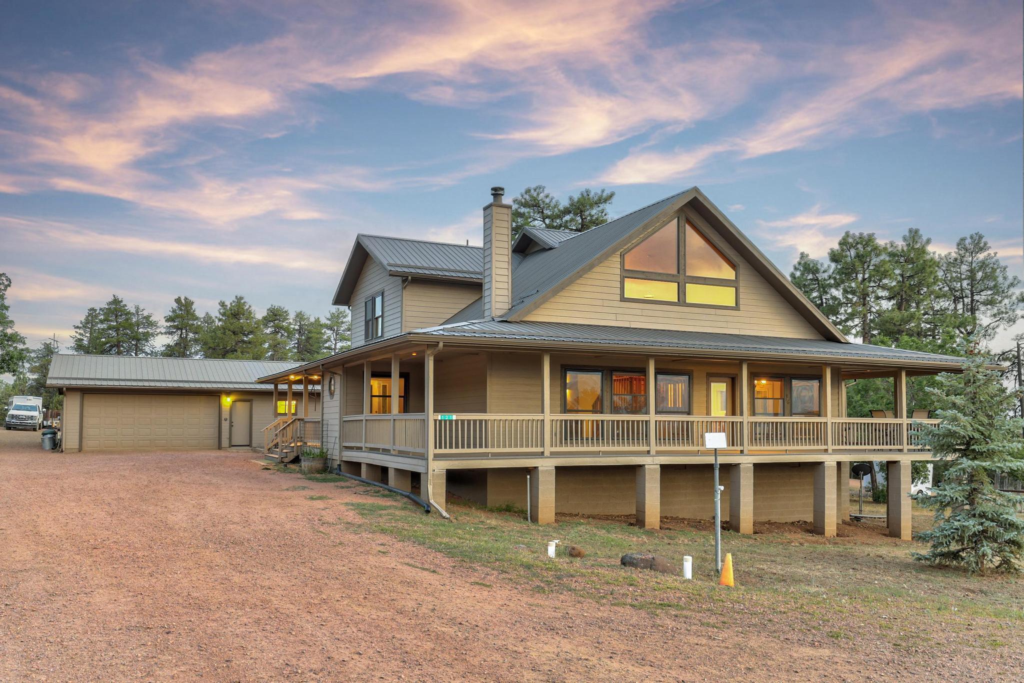 Property Photo:  131 W Hunt Ranch Road  AZ 85544 