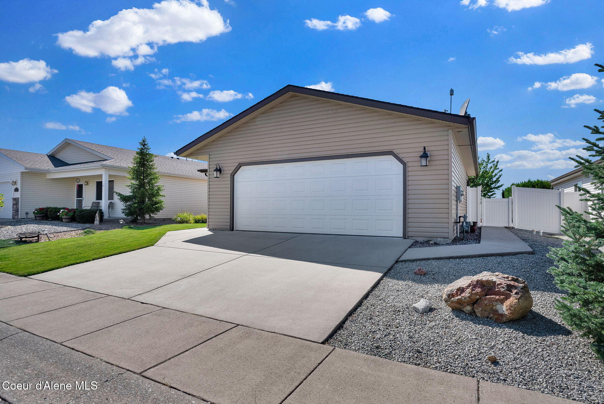 Property Photo:  13527 N Grand Canyon St  ID 83858 