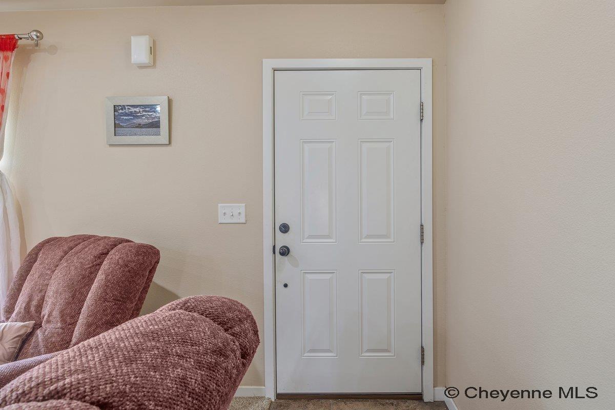Property Photo:  1060 Evans St  WY 82070 