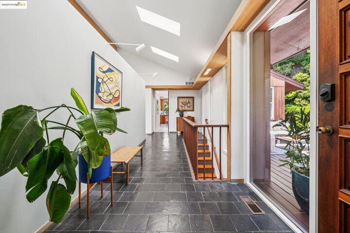 Property Photo:  120 Hill Rd  CA 94708 