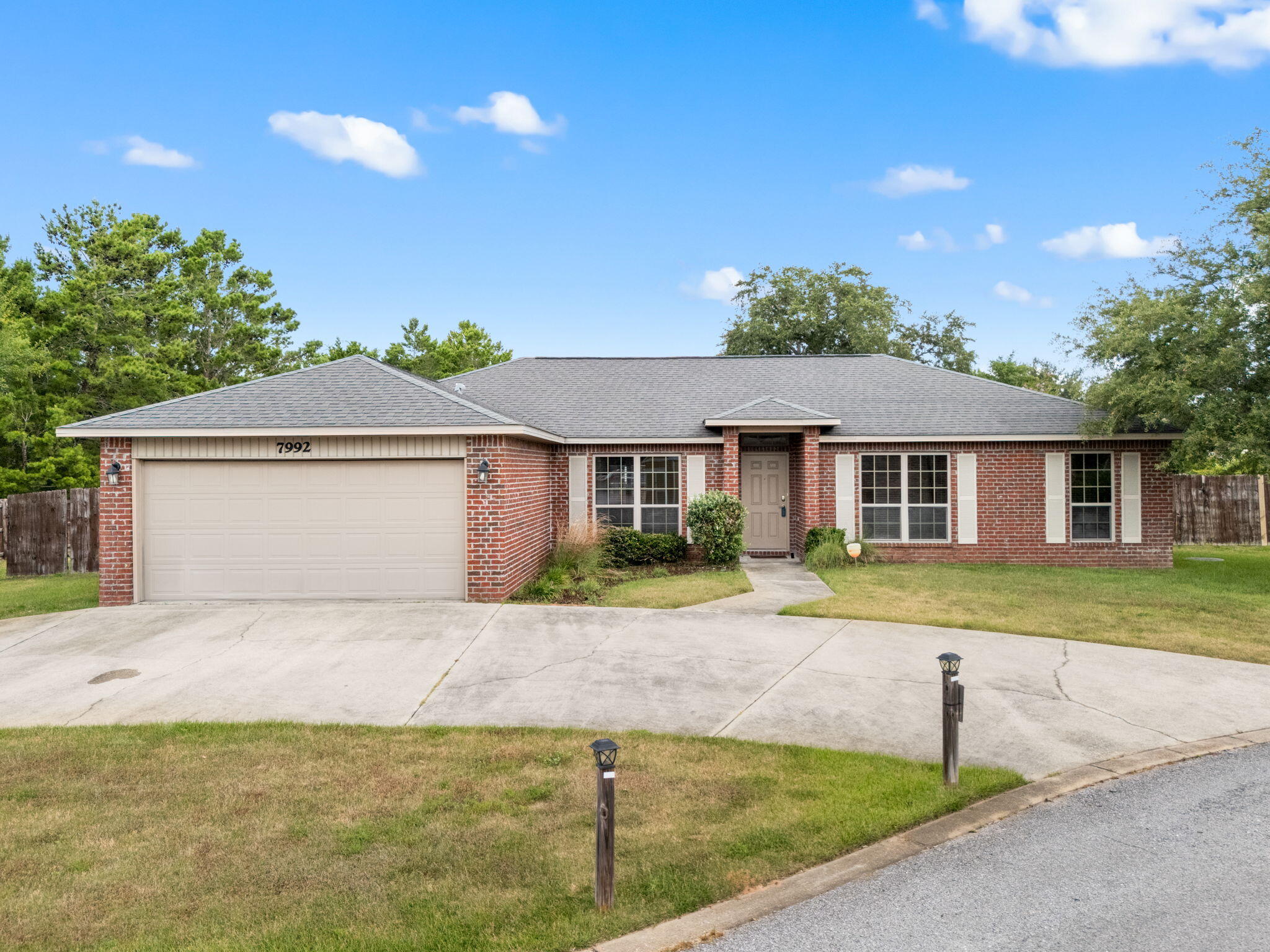 7992 Navarre Sea Hawks Lane  Navarre FL 32566 photo