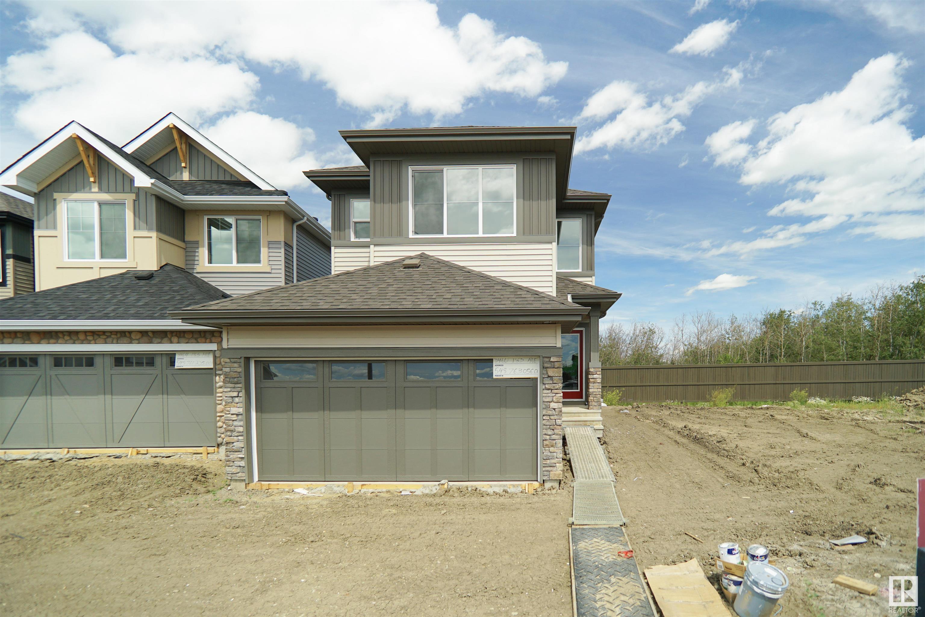 Property Photo:  22924 82 Avenue NW  AB T5T 4N5 