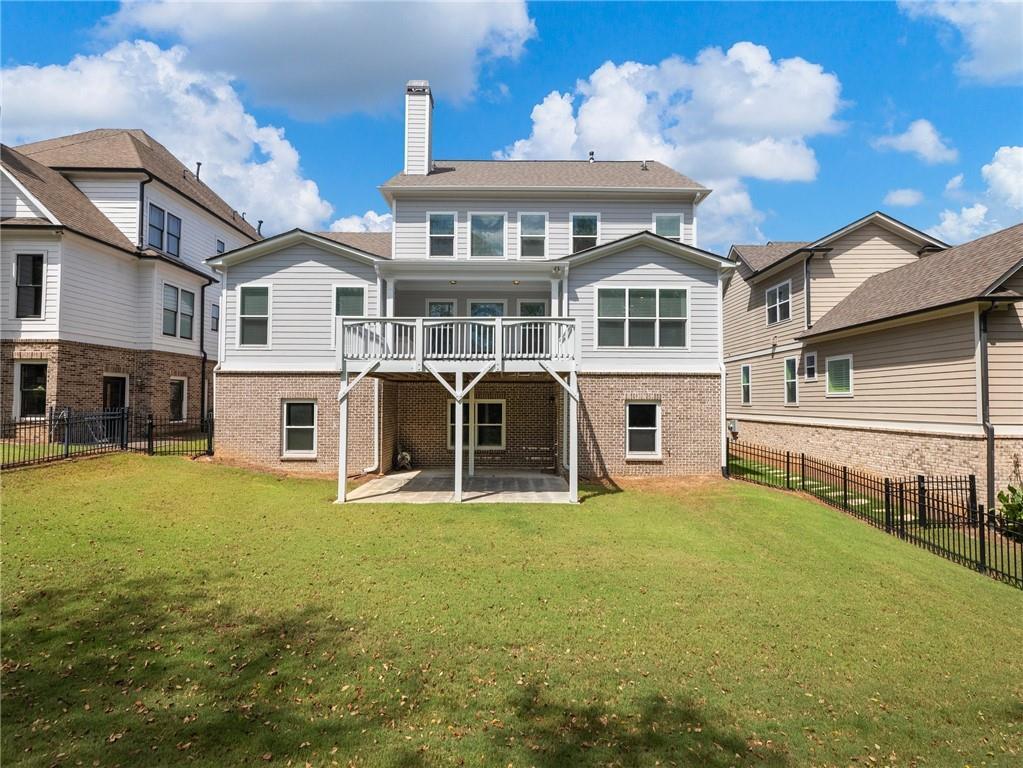 Property Photo: 5521 Autumn Flame Drive GA 30517