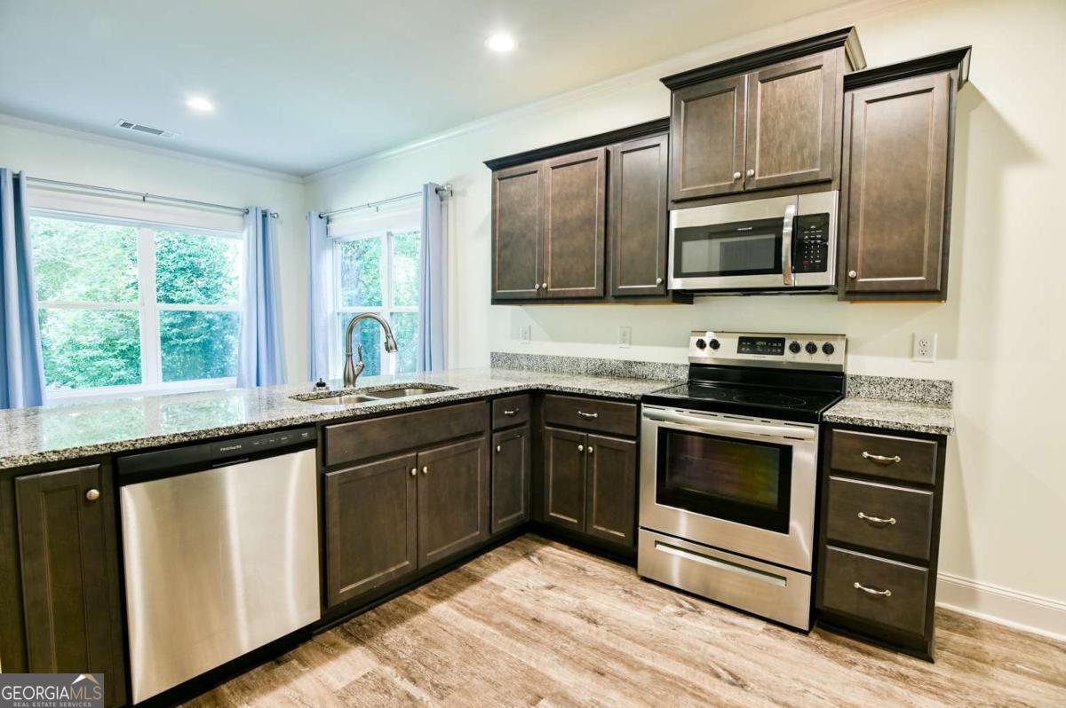 Property Photo:  560 Rosa Nell Howard Street  GA 30601 