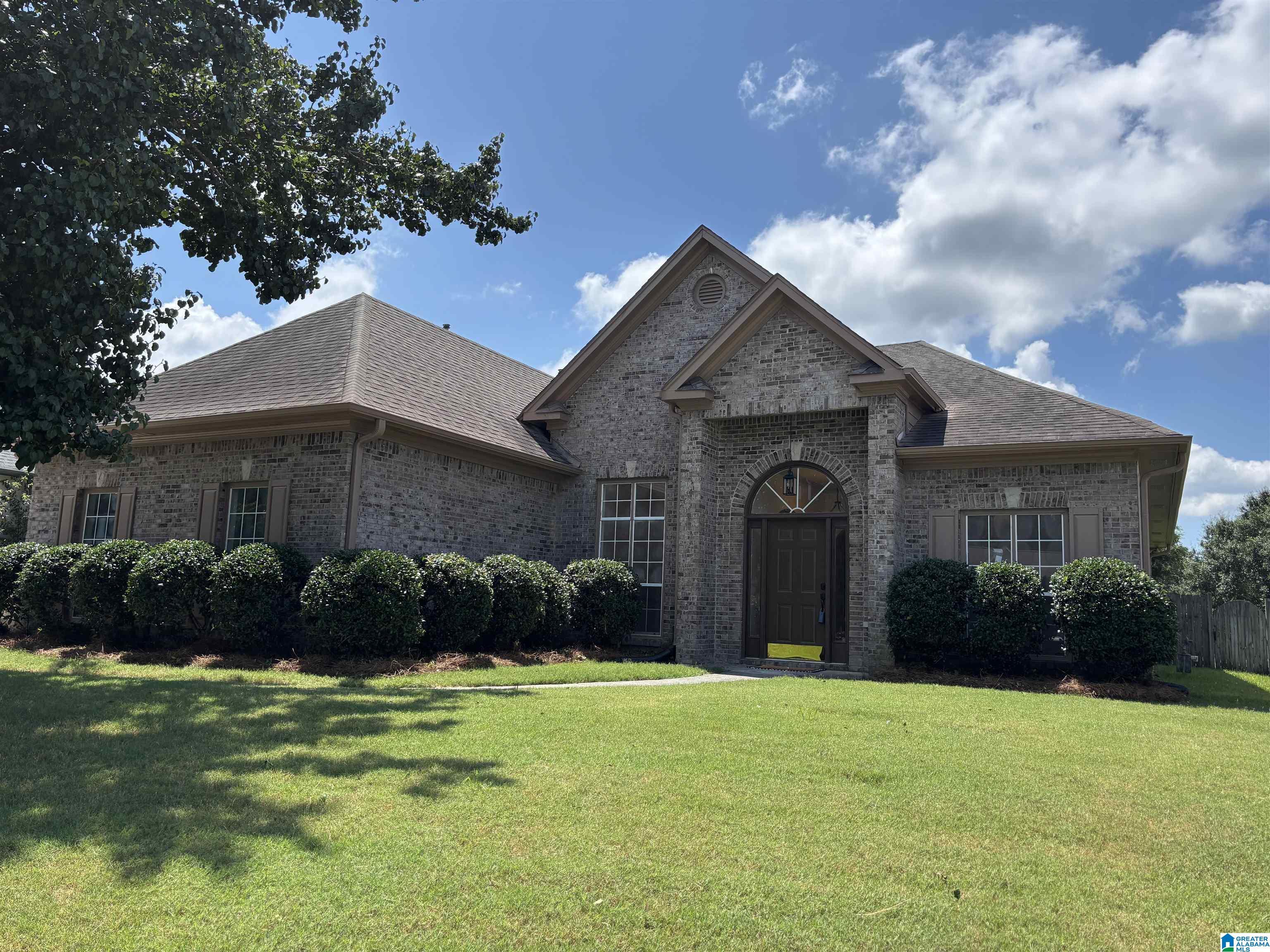 Property Photo:  3201 Trace Circle  AL 35173 