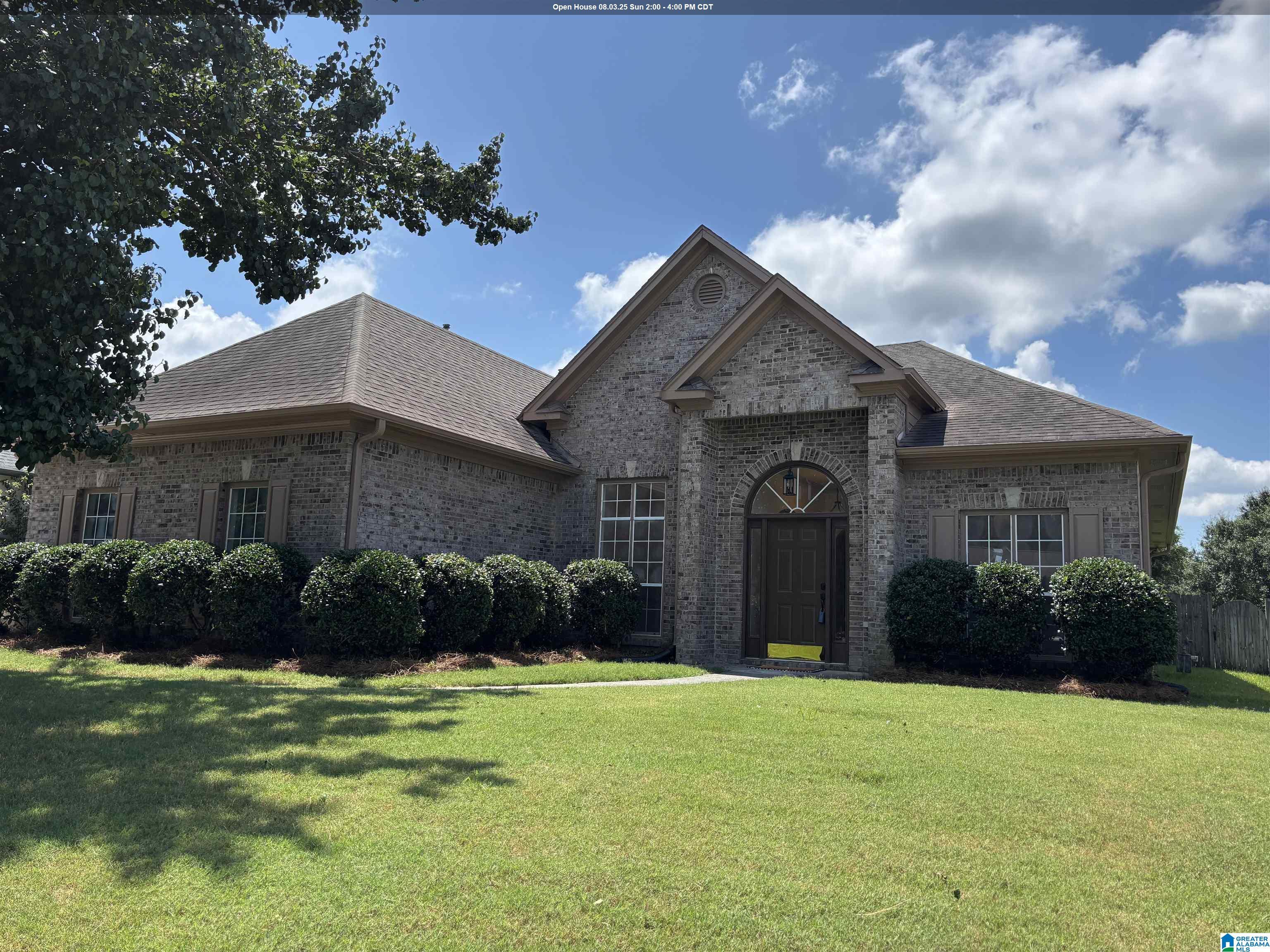 Property Photo:  3201 Trace Circle  AL 35173 