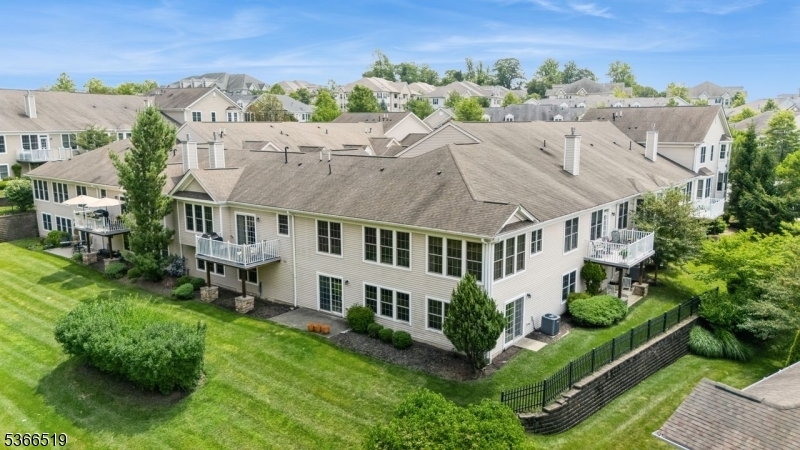 Property Photo:  50 Quarry Dr 50  NJ 07424 