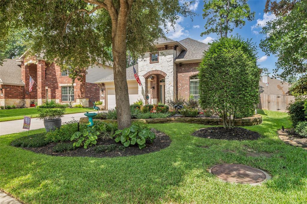 Property Photo: 163 Clearmont Place TX 77316