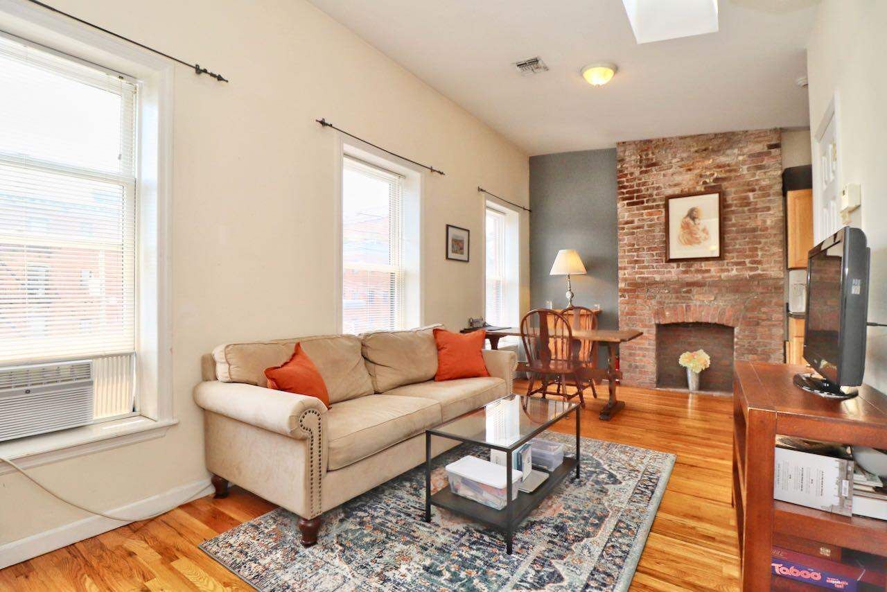 Property Photo:  206 Christopher Columbus Dr 4  NJ 07302 