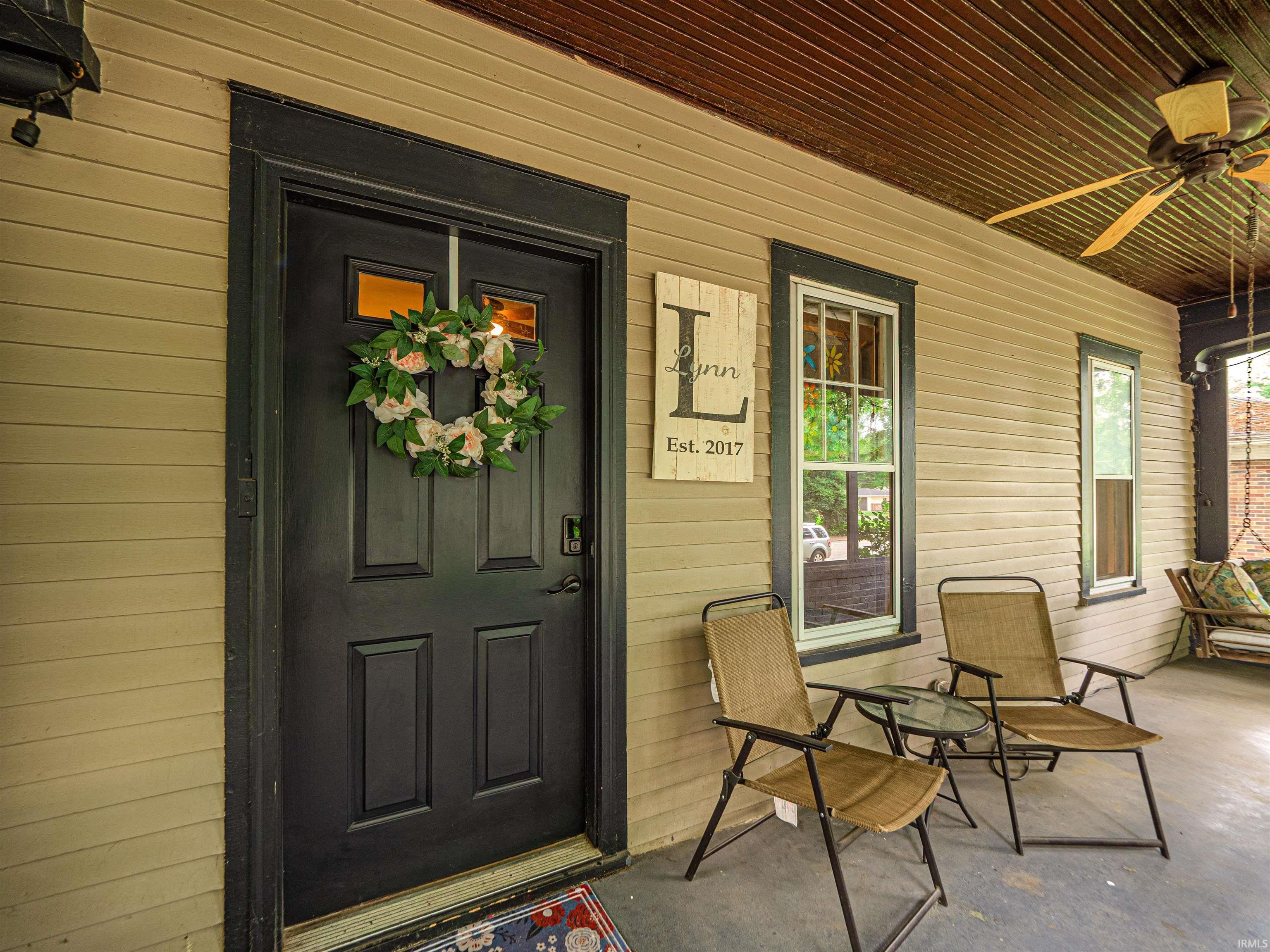 Property Photo:  732 S Norman Avenue  IN 47714 