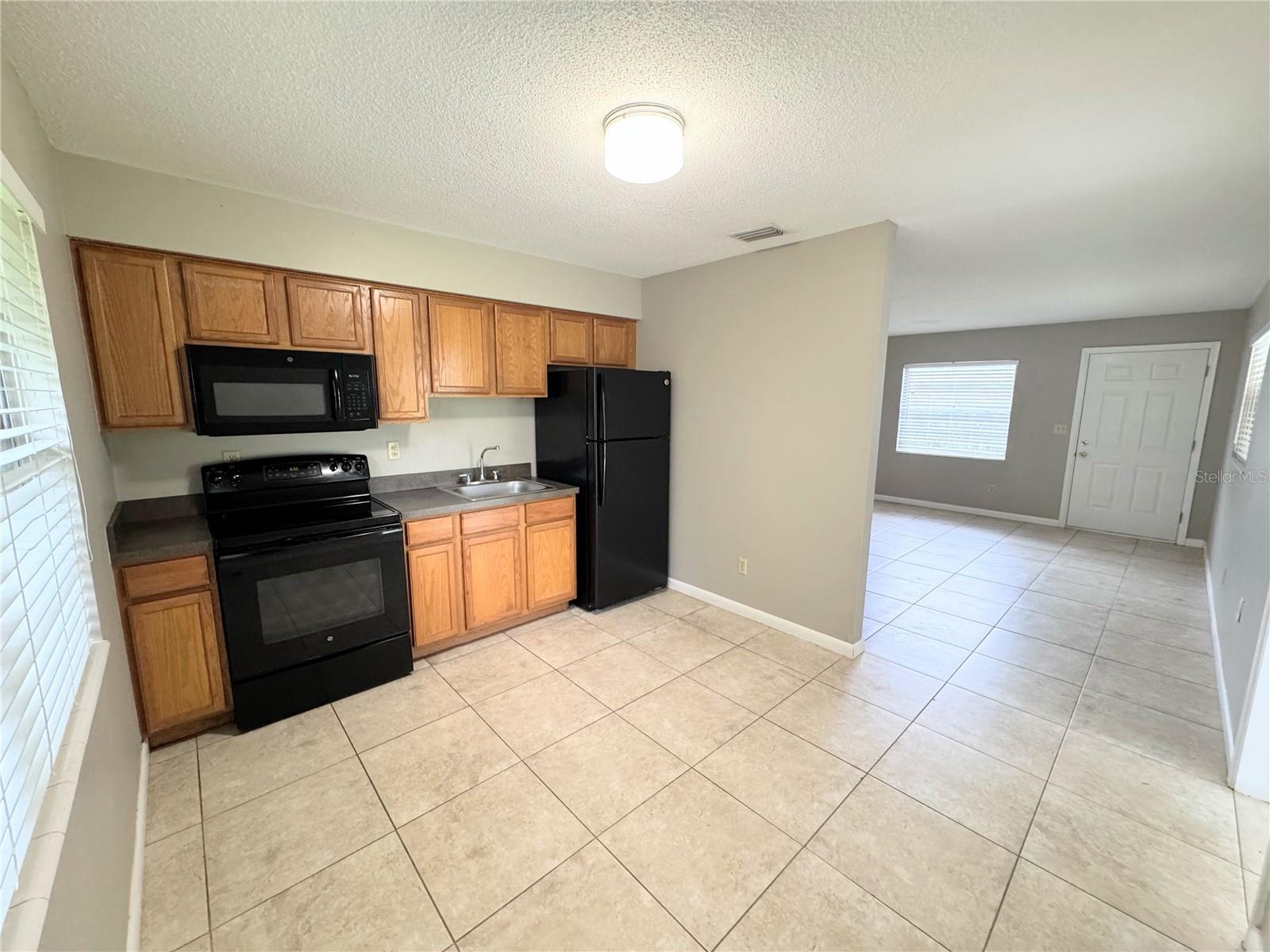 Property Photo: 440 Almond Street FL 34711