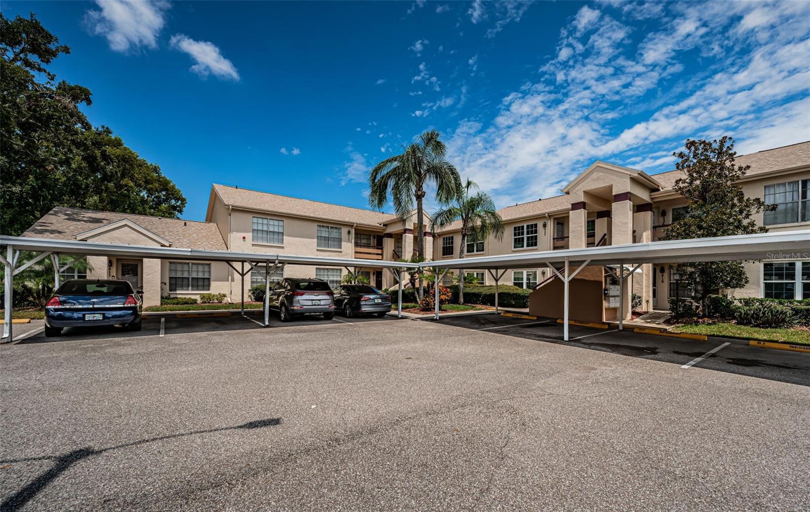 Property Photo: 7911 Hardwick Drive 414 FL 34653