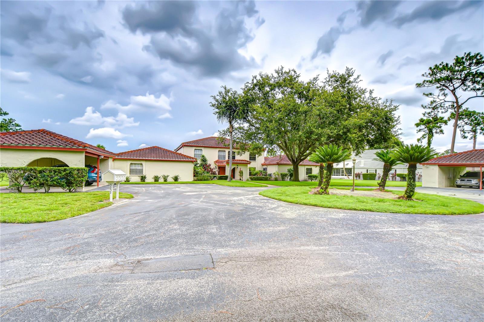 Property Photo: 5352 Saddlebrook Way 4 FL 33543