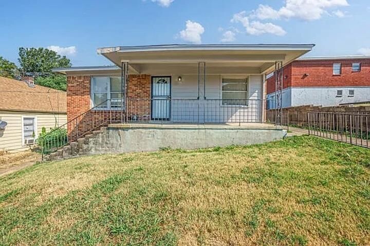 Property Photo:  96 Modder Ave  TN 38109 