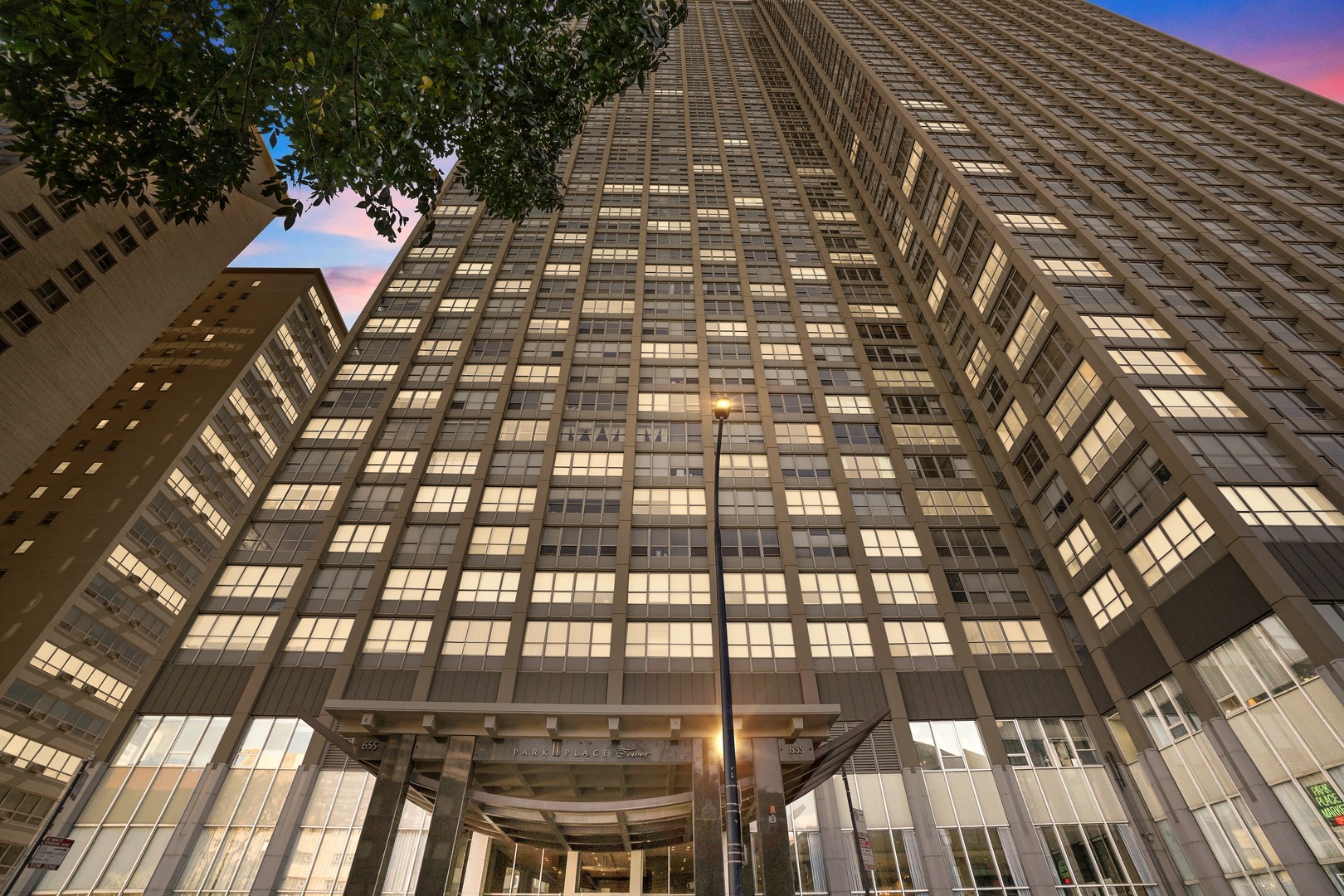 Property Photo: 655 W Irving Park Road 905 IL 60613