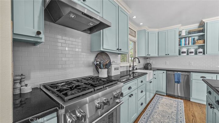 Property Photo: 753 Loma Vista Street CA 90245