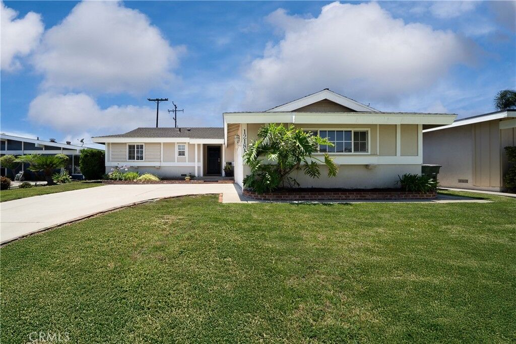 Property Photo: 12181 Paseo Bonita CA 90720