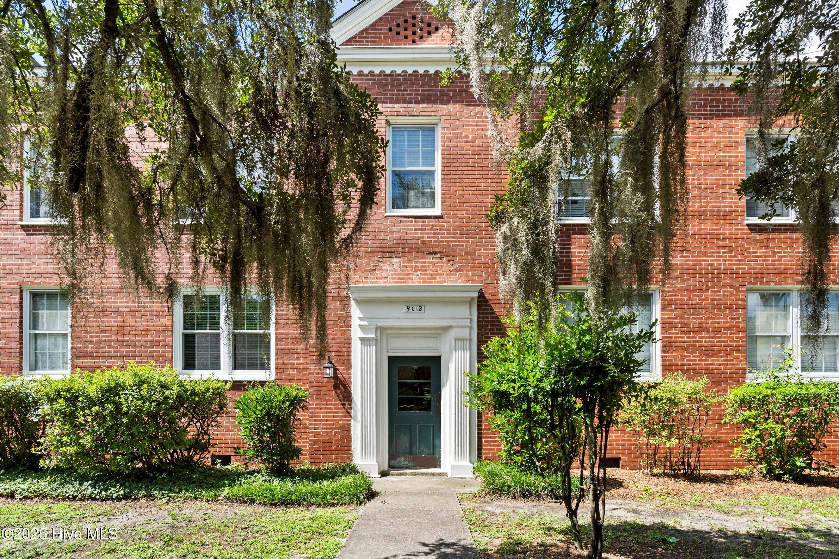 Property Photo:  2940 Oleander Drive C9  NC 28403 