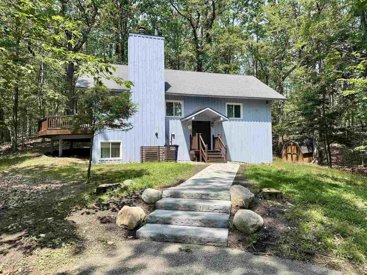 1646 Broken Bow  Harbor Springs MI 49740 photo