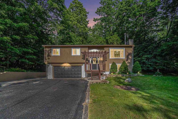 33 Harbor Lane  Harbor Springs MI 49740 photo