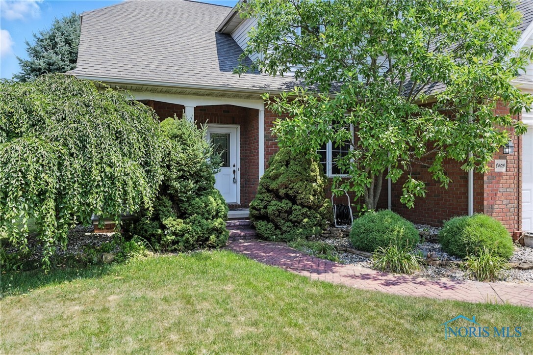 Property Photo:  8405 Indian Lake Drive  OH 45840 