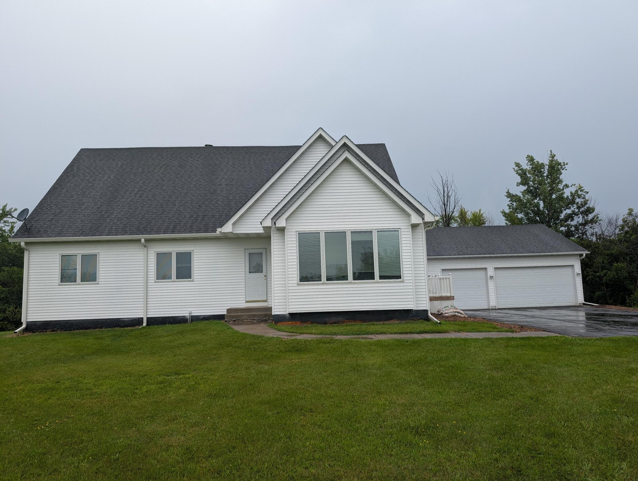 Property Photo: 23865 County Road MN 55357